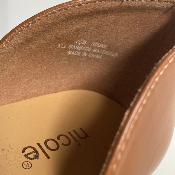 Nicole Tan Open toed weaved design Sandals, Size 7 1/2 - Picture 2 of 8